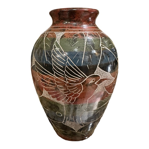 Vintage Nicaragua Carved/Etched Folk Art Pottery Clay Vase Tropical Hummingbird - Picture 5 of 12